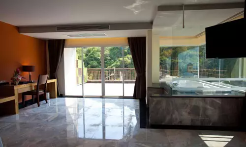 هتل بالیهای بی رزیدنس پاتایا هتل بالیهای بی رزیدنس پاتایا